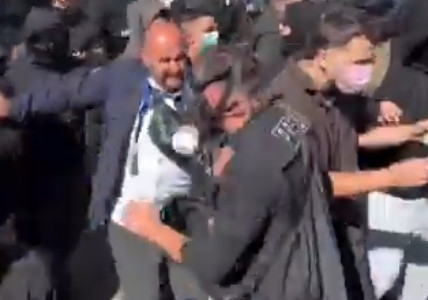 Αλβανία: Εκρηκτικό σκηνικό στα Τίρανα – Συγκρούσεις φοιτητών με την αστυνομία για την ακρίβεια και τη διαφθορά