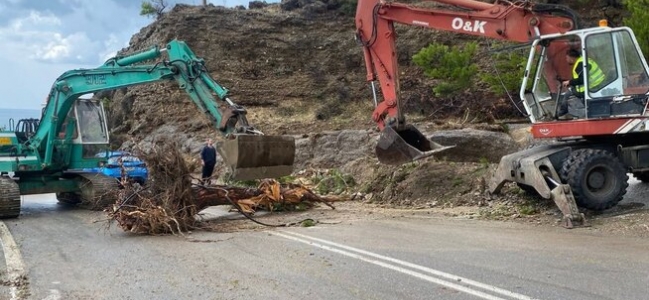 Κρήτη: Συνεχίζονται τα προβλήματα από την κακοκαιρία – Πλημμύρες, κατολισθήσεις και απεγκλωβισμοί