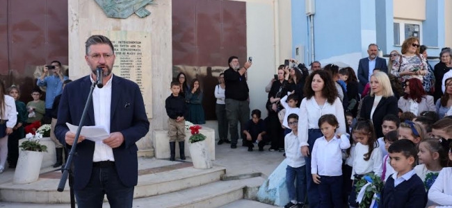 Με την τελετή μνήμης στο Μνημείο Πεσόντων στην Αγία Μαρίνα ξεκίνησαν οι εκδηλώσεις για την 28η Οκτωβρίου στο Δήμο Μαλεβιζίου