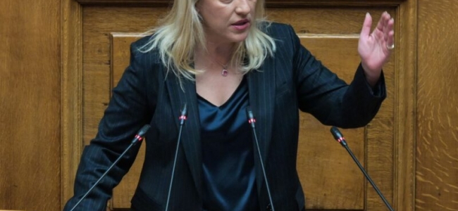 Ρένα Δούρου: Νέα πρόεδρος της Κοινοβουλευτικής Ομάδας του ΣΥΡΙΖΑ – Το πρώτο μήνυμά της μετά την εκλογή