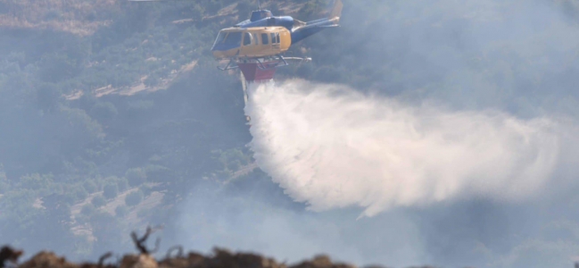 Φωτιά στο Μορόνι Φαιστού: Ισχυρές πυροσβεστικές δυνάμεις στη μάχη με τις φλόγες