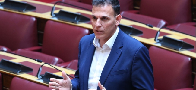 Ο Γ. Καραμέρος παραιτήθηκε από βουλευτής του ΣΥΡΙΖΑ