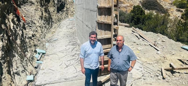Αυτοψία Αντιπεριφερειάρχη Λασιθίου στην κοινότητα Μουρνιών για το έργο αποκατάστασης πρανών στο επαρχιακό οδικό δίκτυο