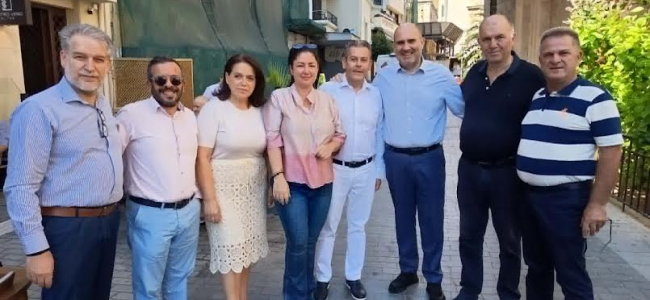 Πρωινός καφές της ΔΕΕΠ Ηρακλείου της Ν.Δ. με τον υφυπουργό Εθνικής Οικονομίας και Οικονομικών Δημήτρη Μαρκόπουλο