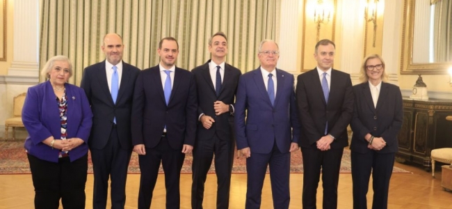 Ορκίστηκαν τα νέα μέλη της κυβέρνησης μετά τον ανασχηματισμό