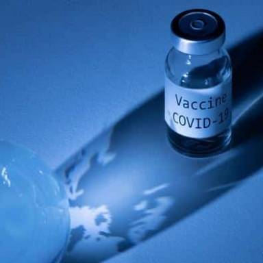 Εμβόλιο Pfizer/BioNTeck: Εγκρίθηκε από τον Ευρωπαϊκό Οργανισμό Φαρμάκων
