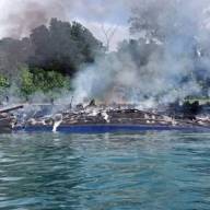10 νεκροί από πυρκαγιά σε επιβατικό πλοίο στις Φιλιππίνες