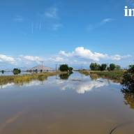 Λιμνοθάλασσα λασποβροχής ο Παλαμάς - Συνεχίζονται οι επιχειρήσεις απεγκλωβισμού