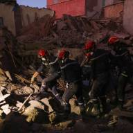 Σεισμός στο Μαρόκο: Κούρσα με τον χρόνο για να βρεθούν επιζώντες
