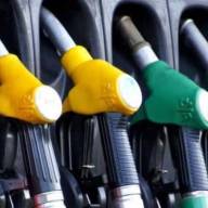 Στα 2,2 ευρώ σκαρφαλώνει η τιμή της βενζίνης - Απλησίαστο και το πετρέλαιο θέρμανσης