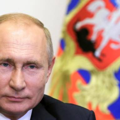 Ο Πούτιν υποστήριξε ότι οι επιθέσεις σε ενεργειακές υποδομές της Ουκρανίας εξαπολύθηκαν ως αντίποινα