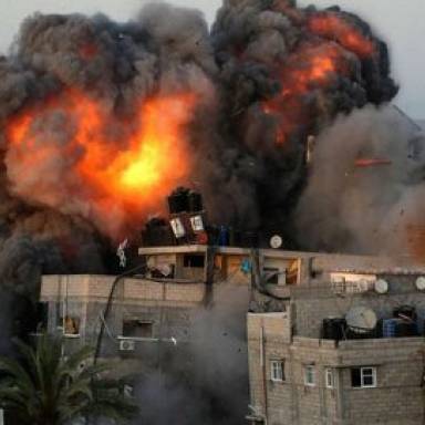 Τουλάχιστον 50 νεκροί στη διάρκεια της νύκτας από ισραηλινά πλήγματα στη Γάζα