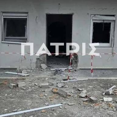 Τρεις νεκροί και πολλοί τραυματίες στα Βορίζια μετά την επίθεση με βόμβα και πυροβολισμούς