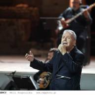 Μανώλης Μητσιάς: Ανακοίνωσε ότι αποχωρεί από το τραγούδι