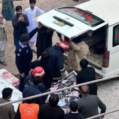 Πακιστάν: Στους 31 οι νεκροί από την επίθεση καμικάζι σε σιιτικό τζαμί στο Ισλαμαμπάντ