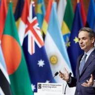 Κυρ. Μητσοτάκης από Παρίσι:  Ήρθε η ώρα να διερευνήσουμε αν η πυρηνική ενέργεια μπορεί να διαδραματίσει ρόλο και στην Ελλάδα