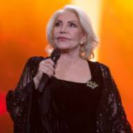 Πέθανε η Μαρινέλλα – Σίγησε μια από τις σπουδαιότερες φωνές του ελληνικού τραγουδιού