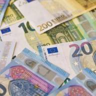 Μέχρι σήμερα, Μεγάλη Τετάρτη 8 Απριλίου η πληρωμή του δώρου Πάσχα