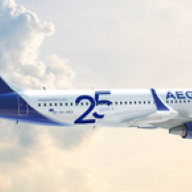 Με αεροσκάφη της AEGEAN και της Olympic Air θα μεταφερθεί και φέτος το Άγιο Φως από την Αθήνα σε διάφορες περιοχές της Ελλάδας