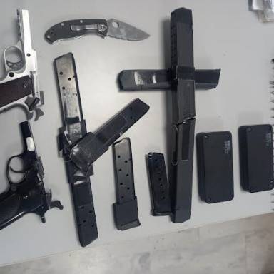 Με όπλα πιάστηκε στο αεροδρόμιο των Χανίων 68χρονος