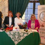 Πανηγυρική εκδήλωση εισδοχής νέων μελών στον «Σύνδεσμο Μελών Γυναικείων Σωματείων Ηρακλείου και Ν. Ηρακλείου»