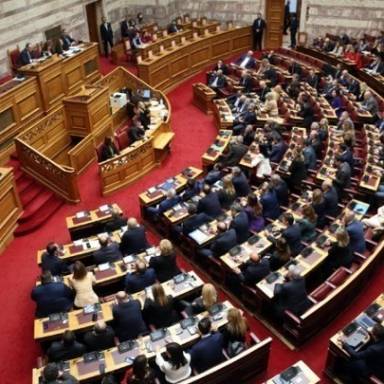  Πρώτη η ΝΔ, δεύτερο το ΠΑΣΟΚ, τρίτο το κόμμα Καρυστιανού- Νέα δημοσκόπηση της εταιρείας Interview για λογαριασμό της POLITIC