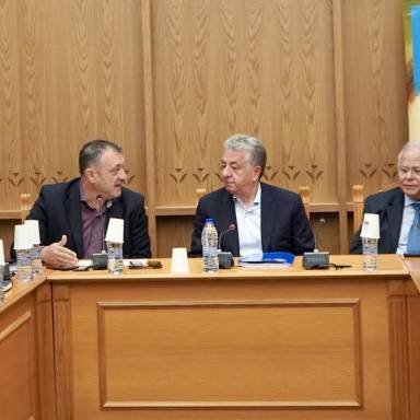 Στ. Αρναουτάκης: «Δημιουργούμε ένα ισχυρό δίκτυο προστασίας για κάθε παιδί στην Κρήτη»