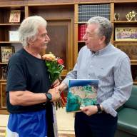 Συνάντηση του Σταύρου Αρναουτάκη με τον αθλητή υπεραποστάσεων Θεοχάρη Αθητάκη