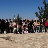 Δήμος Βιάννου: Μαθητές και εκπαιδευτικοί από το Γυμνάσιο Τυμπακίου στο Μουσείο Ολοκαυτώματος στον Αμιρά και στο Μνημείο Πεσόντων