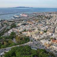 Το θερινό ωράριο των εμπορικών καταστημάτων του Ηρακλείου