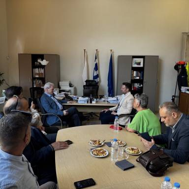Συνάντηση του Δημάρχου Ηρακλείου Αλέξη Καλοκαιρινού με τον Πρόεδρο του κόμματος «Δημοκράτες-Προοδευτικό Κέντρο» Στέφανο Κασσελάκη 