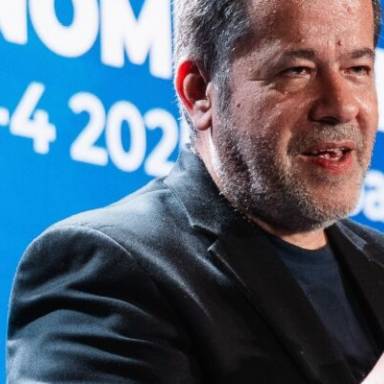 Διεθνής Διάκριση για τον Καθηγητή Νίκο Παπαδάκη