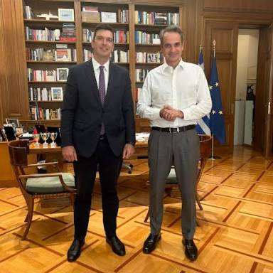 Συνάντηση του Αλέξανδρου Μαρκογιαννάκη με τον Πρωθυπουργό στο Μέγαρο Μαξίμου