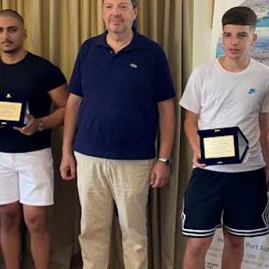 Ο Οργανισμός Λιμένος Ηρακλείου (ΟΛΗ) βράβευσε τα παιδιά των εργαζομένων που πέτυχαν την εισαγωγή τους στα ΑΕΙ 