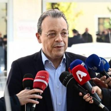 Ο Σωκράτης Φάμελλος παραιτήθηκε επίσημα από την προεδρία του ΣΥΡΙΖΑ - Προοδευτική Συμμαχία