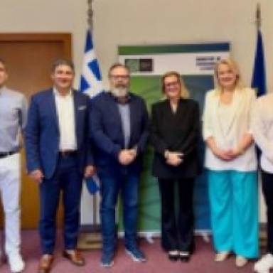 Συνάντηση της ΔΕ ΤΕΕ/ΤΑΚ με την Υφυπουργό Περιβάλλοντος και Ενέργειας και το Γενικό Γραμματέα Χωρικού Σχεδιασμού