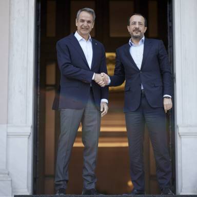 Μητσοτάκης: Η Ελλάδα στηρίζει πλήρως τις πρωτοβουλίες Χριστοδουλίδη για επανέναρξη των συνομιλιών στο Κυπριακό