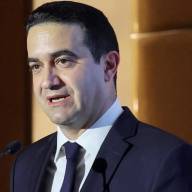 «Κόκκινα» δάνεια και οφειλές σε εφορία-ΕΦΚΑ «πνίγουν» επιχειρήσεις και νοικοκυριά