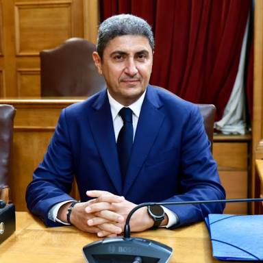 Λευτέρης Αυγενάκης :Τέσσερις κρίσιμοι δρόμοι παραμένουν χωμάτινοι στα Πηγαϊδάκια