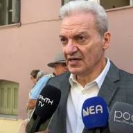 Στο πλευρό των εργαζομένων της καθαριότητας στα Δικαστήρια ο Αλέξης Καλοκαιρινός