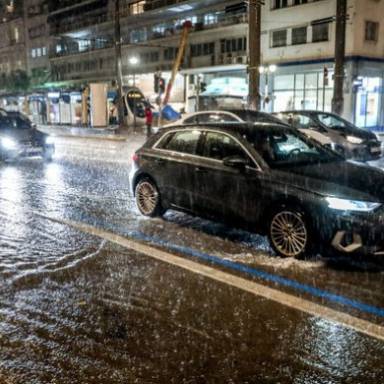 Καιρός Δευτέρα 28/9: Πού χρειάζεται προσοχή τις επόμενες ώρες – Πού έβρεξε περισσότερο