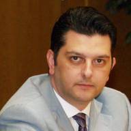 Πολιτικός σεισμός: αποχωρεί ο Μπεκίρης από το γραφείο Μητσοτάκη – «θα τα πούμε στα δικαστήρια»